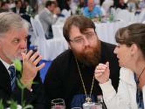 Guardian: Открытие стекольного завода в Ростове-на-Дону