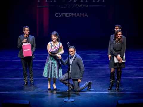 Премия «Домашний Очаг»: Церемония «Героини нашего времени»