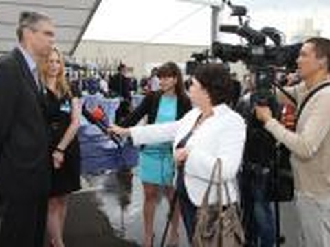 Guardian: Открытие стекольного завода в Ростове-на-Дону
