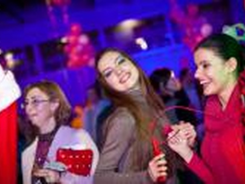 Корпоратив аэропорт Шереметьево: Корпоративное костюмированное мероприятие Зимний карнавал на площади Сан-Марко