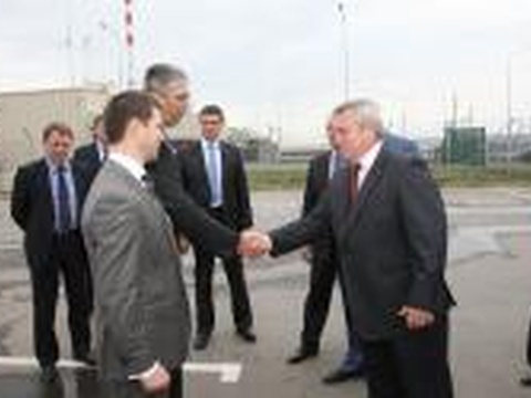 Guardian: Открытие стекольного завода в Ростове-на-Дону